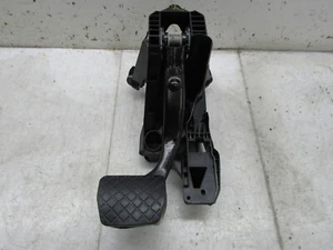 Volkswagen Golf 2015-2018 fabricante de equipos originales conjunto de pedal freno delantero izquierdo 5QM723058B - Imagen 1 de 11