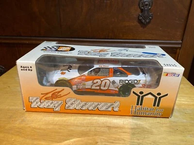#20 Tony Stewart Habitat For Humanity 1999 Pontiac Action 1:24 NASCAR Die Cast - Image 1 of 3