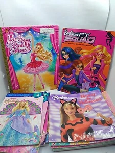 Bundle 16 Barbie &Barbie Step Into Reading Books Bundle - Imagen 1 de 24