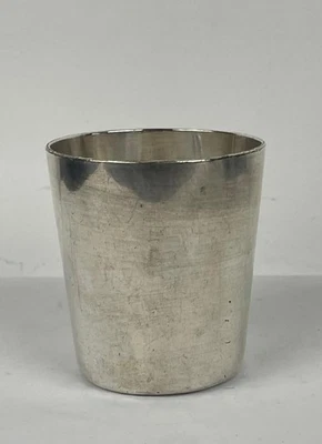 Timbale Christofle en métal blanc argenté poinçons ancien 6,7 x 6 cm - Photo 1/4