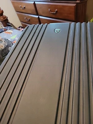 Olympya Suitcase - Image 1 of 4