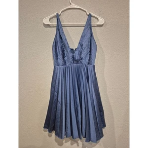 Abercrombie & Fitch Women's Size SP Pleated V-Neck Mini Dress Blue NWOT - Picture 1 of 5