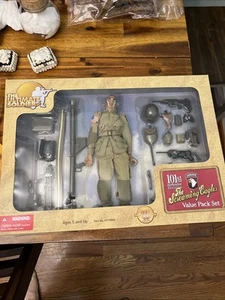 Ultimate Soldier 101st Airborne Screaming Eagle Value Pack CP19006 2001 E108 NEU - Bild 1 von 12