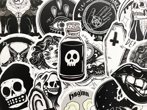 50 pegatinas geniales en blanco y negro gótico para computadora portátil calavera oscura calcomanías para tatuajes - Imagen 1 de 4