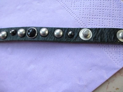 LIEBESKIND Damen Lederarmband in grün, Steine/Nieten - Bild 1 von 4