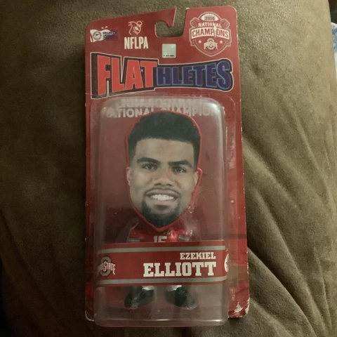 Forever Collectibles 2014 Football National Champion Flathletes Zeke Elliott Cover