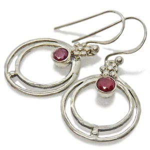 Pendientes circulares de plata de ley granate almandino - Imagen 1 de 9
