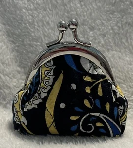 Vera Bradley Ellie Blue Kiss Kisslock Coin Purse 3" x 3" NWOT - Picture 1 of 1