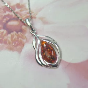 Solid 925 Sterling Silver Real Genuine Cognac Amber Leaf Pendant Necklace - Picture 1 of 2