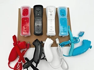 Built in Motion Plus Remote Controller Nunchuck + Case For Nintendo Wii/Wii U - Picture 1 of 11