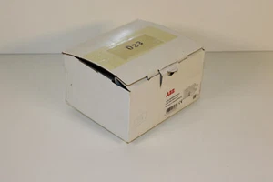 ABB UMC100-FBP.0 A3 Motor Controller NEW - Picture 1 of 3