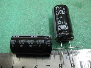 2pcs ELNA CE series 2200uF/35V RJB 32.7x16.2mm audio electrolytic capacitor - Picture 1 of 1