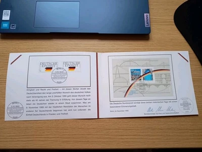 1990 Germany Deutsche Souvenir Booklet of 4 Stamps Opening Berlin Wall Combine P - Image 1 of 4