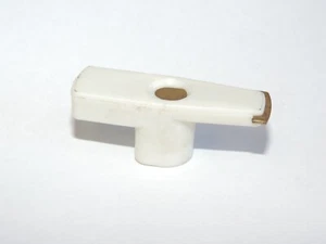 PEUGEOT 104 RENAULT 14 R14 CITROËN Visa - Doigt allumeur PARIS RHONE 91307 - Picture 1 of 2