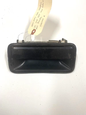 Manija de puerta exterior trasera izquierda GMC Suburban C/K 1500 1994-1997 15968161A #P48 Foto 1 de 3