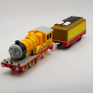 Thomas & Friends Trackmaster Yellow Traine 2005 Gullane NOT WORKING - Picture 1 of 7