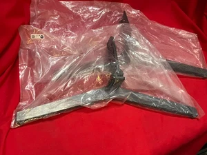 New Sony Original OEM Base Stand for XBR-85X800H XBR-85X80CH - Picture 1 of 1