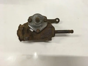 64 65 66 67 68 69 70 71 72 Chevelle 442 GTO El Camino Manual Steering Box  - Picture 1 of 4