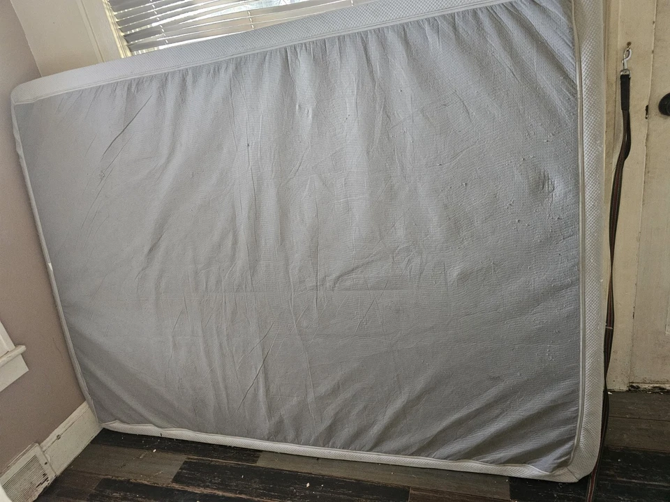 Purple hybrid Premier 3 Queen mattress - Image 1 of 1