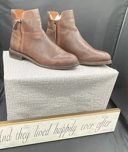 Franco Sarto Ankle Boots W/ Side Zippers/Textured Design W 8 Brown - Picture 1 of 6