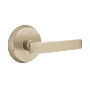 Palanca de puerta de bronce fundido en arena Emtek Yuma paso #2 roseta bronce blanco caído - Imagen 1 de 1