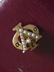 Vintage 10k Gelbgold Rocailles Schwesternschaft Pin Alpha Epsilon Omicron - Bild 1 von 8