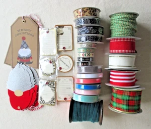 Lote de 21 rollos de cinta decorativa/artesanal + 22 etiquetas de regalo - la mayoría para cualquier ocasión - Imagen 1 de 10