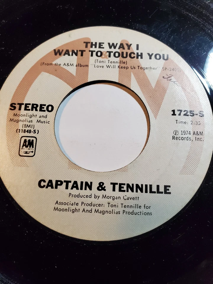 CAPTAIN & TENNILLE- BRODDY BOUNCE/THE WAY I WANT TO TOUCH YOU VG+ F96A - Image 1 of 1
