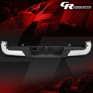 Conjunto de parachoques trasero cromado con orificios de sensor de estacionamiento para Toyota Tacoma 2016-2023 - Imagen 1 de 9