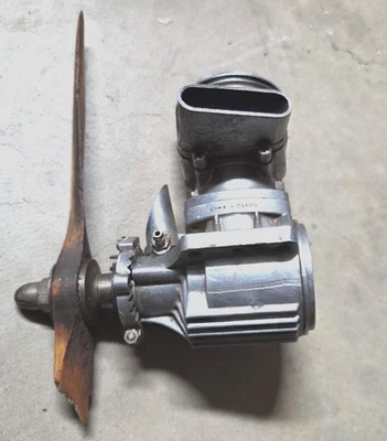 Anderson Spitfire 6100 Series, Vintage Ignition/Spark Model Plane Engine - Image 1 of 4