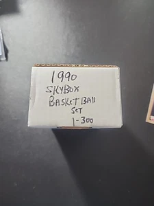 1990-91 SkyBox Series 1 Basketball Complete Set (1-300) Jordan Magic Bird Kemp - Picture 1 of 4