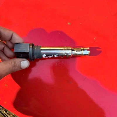 Delphi CE20030 Ignition Coil FOR VOLKSWAGEN GOLF PLUS 2007 - Image 1 of 4