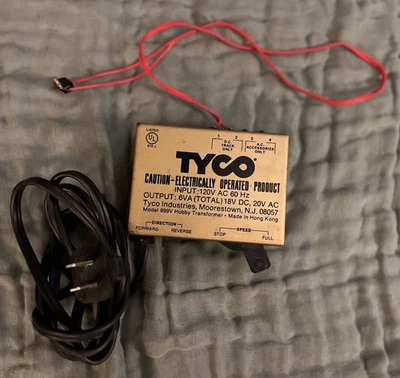 Tyco 899V Hobby Transformer 120V AC 60Hz Input 18V DC 20V AC Output Tested - Image 1 of 4