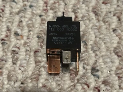 Relé ABS para Nissan Máxima 1989-1994 OEM Foto 1 de 4