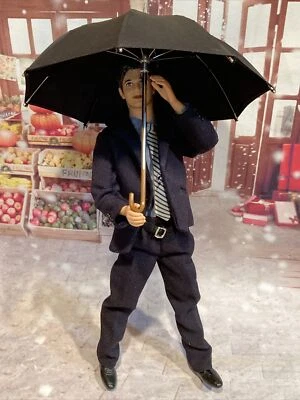 Integrity / Barbie / Action Figure 1:6 Scale Fashion Umbrella - New 💧 - Image 1 of 4