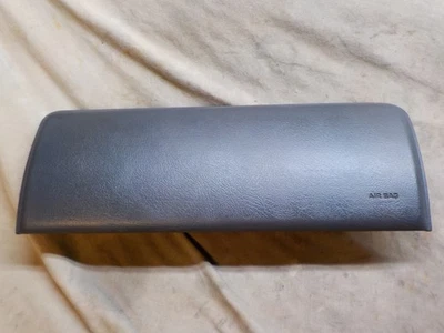 01 02 Chevy Silverado 1500 2500 HD passenger right dash bag trim bezel panel Foto 1 de 4