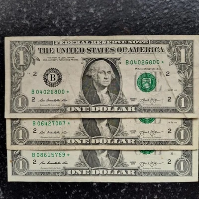 DC 和 FW 复制序列星 ☆ 笔记(3 件装)1 美元 1 美元钞票错误 2013 — 第 1/4 张图片