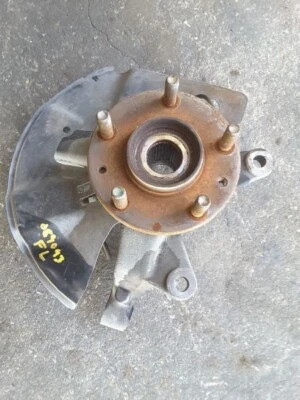 Conjunto de nudillo de husillo de conductor delantero izquierdo Mazda CX-9 2007-2015 FABRICANTE DE EQUIPOS ORIGINALES Foto 1 de 2