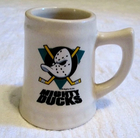 VINTAGE ANAHEIM MIGHTY DUCKS IVORY MINI STEIN MUG GLASS CERAMIC Cover