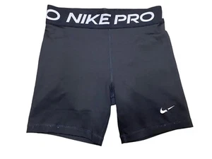 Nike Pro Girls Black Training Shorts Size XL 13-15 Years 156-166cm - Foto 1 di 4