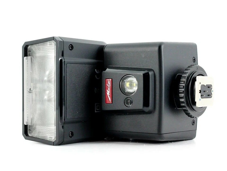 Metz M400  Flash Unit Flashgun for Nikon - Image 1 of 2