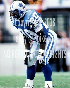 BARRY SANDERS DETROIT LIONS IN STANCE BEFORE SNAP 8X10 - Picture 1 of 1