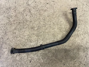 Tubo di sfiato VW Sharan 2.8 VR6 tubo flessibile 022131149E - Foto 1 di 4