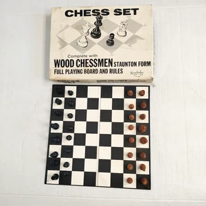 1950s Kingsbridge Wood Chessman Chess Set - Staunton Form - No. 6904 - Vintage - Picture 1 of 24