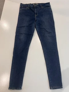 Women's 2018 Levi's 720 Jeans High Rise Super Skinny Size 32 Measure 32x32 - Bild 1 von 4