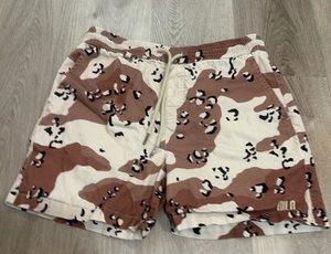 Qilo Shorts Herren mittelbraun hellbraun schwarz Tarnmuster Kordelzug Baumwolle - Bild 1 von 8