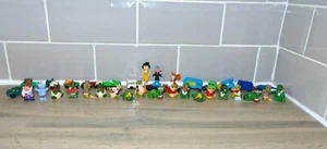 Terrapinas de huevos sorpresa Ferrero Kinder de colección, tortugas, cocodrilos y vehículos - Imagen 1 de 17