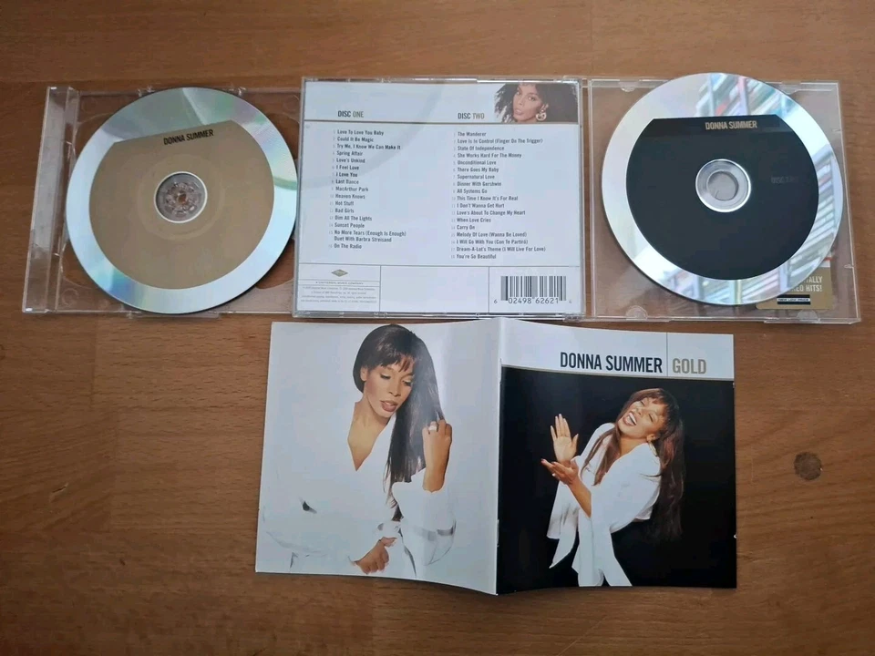 2-CD-SET DONNA SUMMER Gold - Definitive Collection UNIVERSAL 2005 34 Hits dig.re - Bild 1 von 1