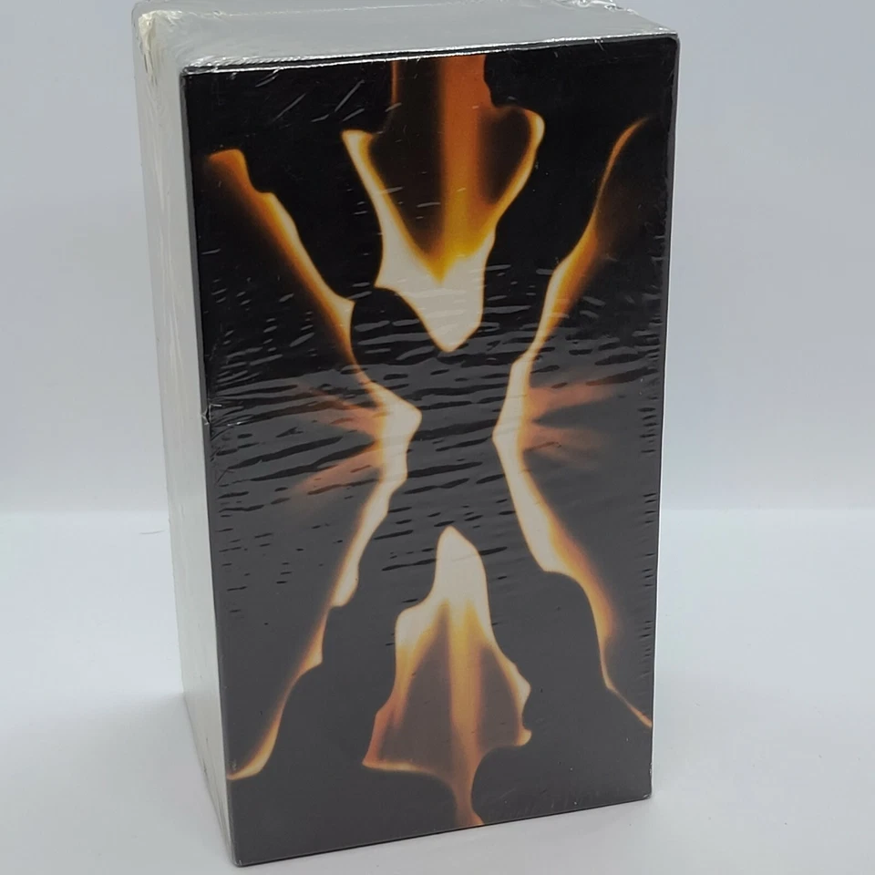 The X-Files Boxed Set - Vol. 2 (VHS, 1996, 3-Tape Set)