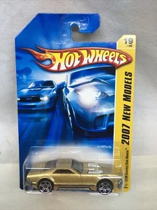 Hot Wheels 2007 New Models #19 CCM Country Club Muscle Mtflk Champagne mit PR5s - Bild 1 von 5